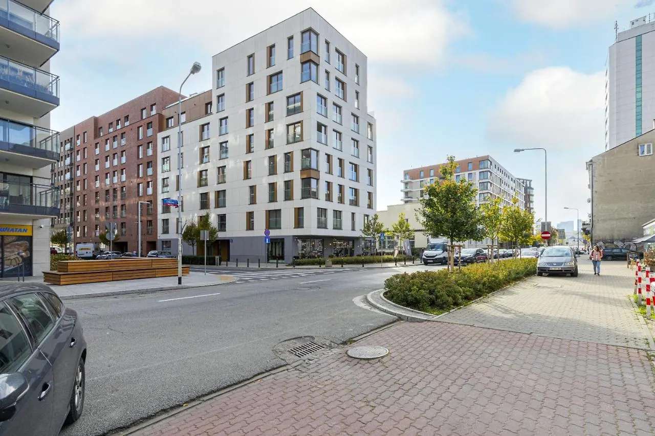 Warsaw Praga Okrzei Apartment By The River By Noclegi Renters