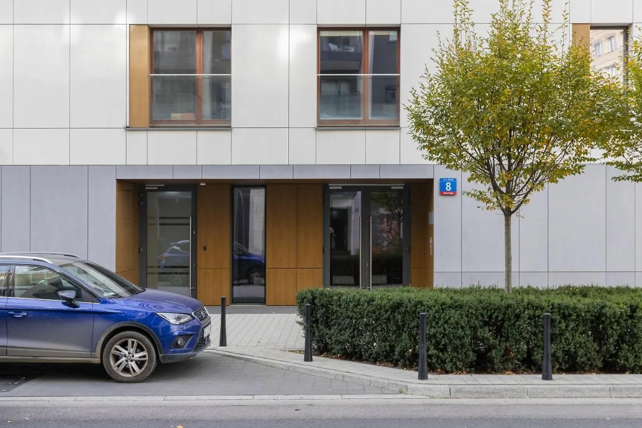Warsaw Praga Okrzei Apartment By The River By Noclegi Renters