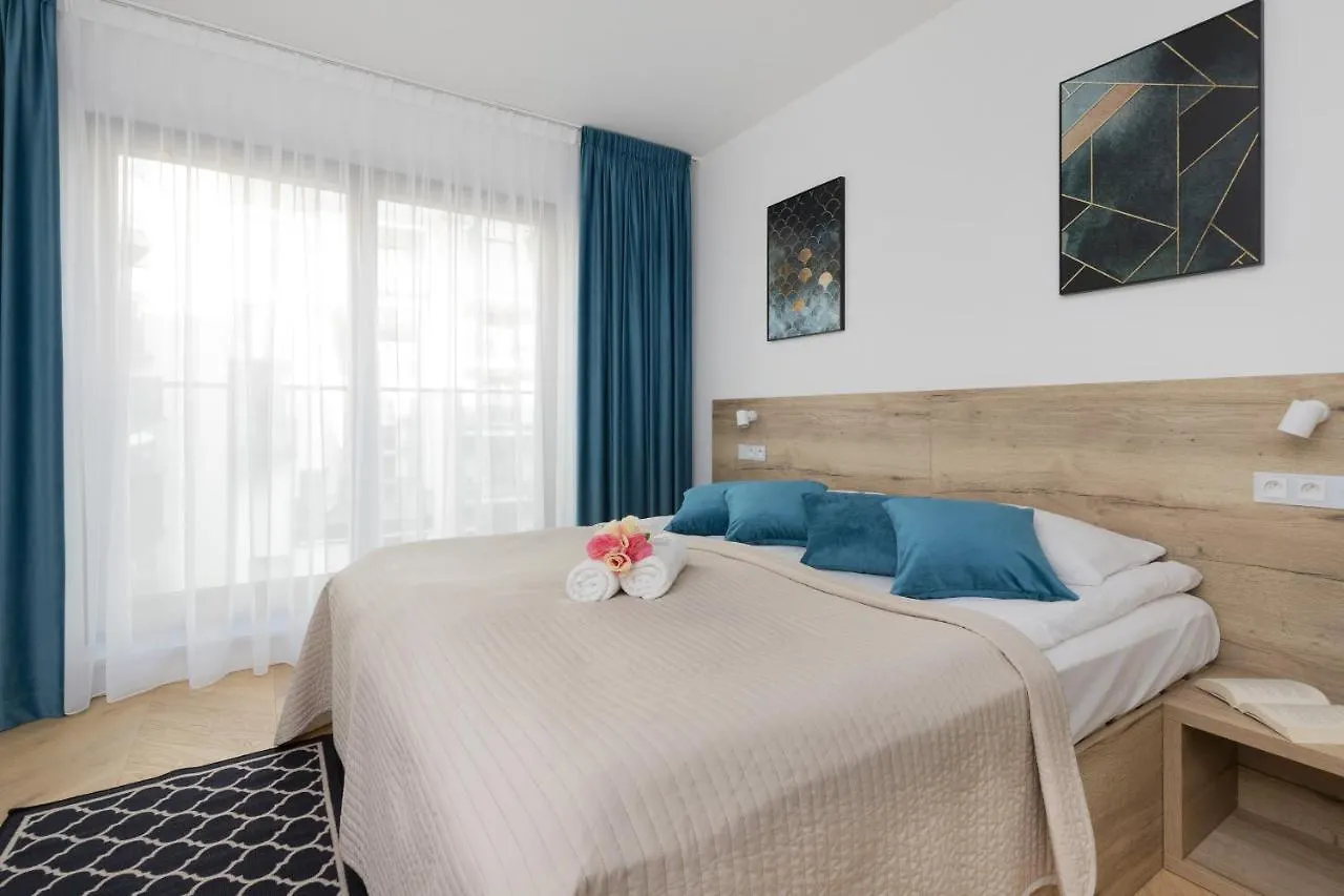 Warsaw Praga Okrzei Apartment By The River By Noclegi Renters 0*,